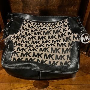 Medium size Michael Kors purse